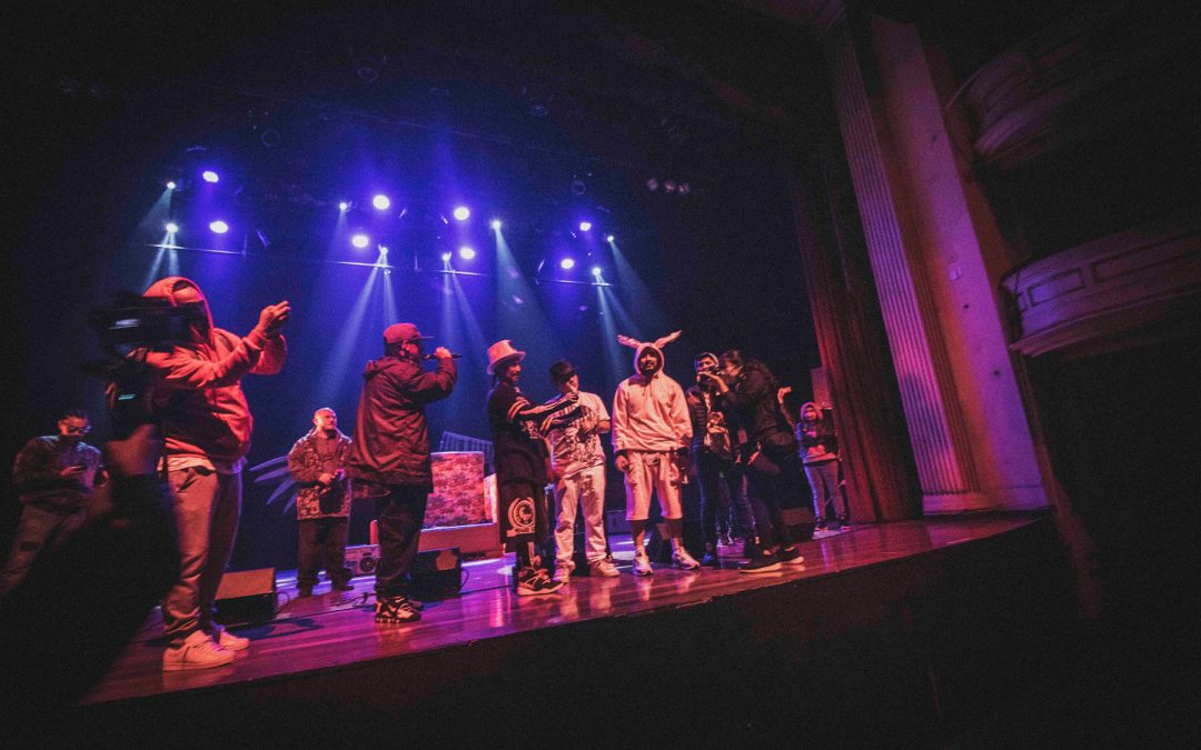 El teatro pide rap: Así se festejaron los 20 años de Mugre Sur